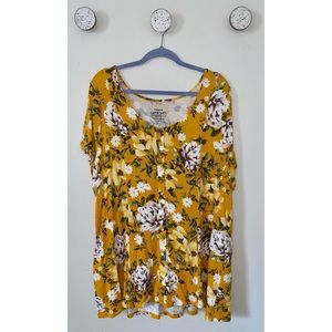 Super Soft Torrid Floral Shirt Size 4